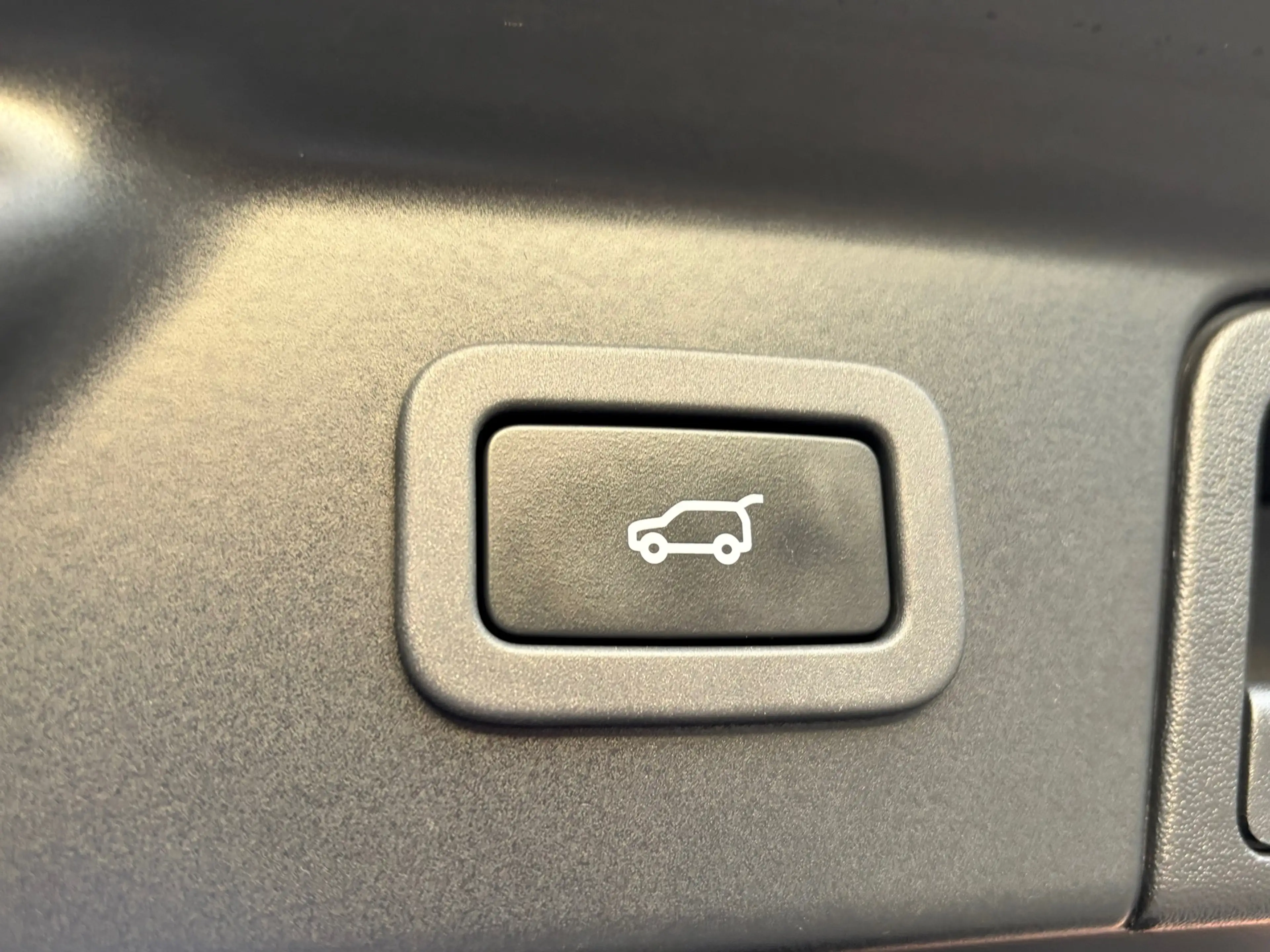 Land Rover Range Rover Velar 2.0 Turbo AWD Meridian Memory Leer Carplay Camera — photo 10
