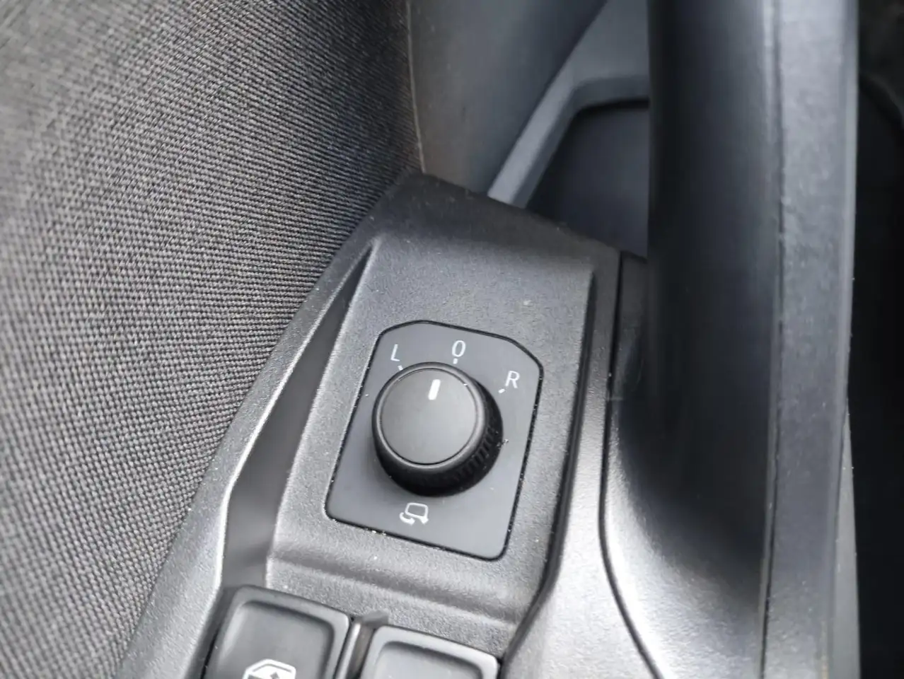 SEAT Arona 1.0 TSI FR DSG Navi LED SHZ PDC, миниатюра 16