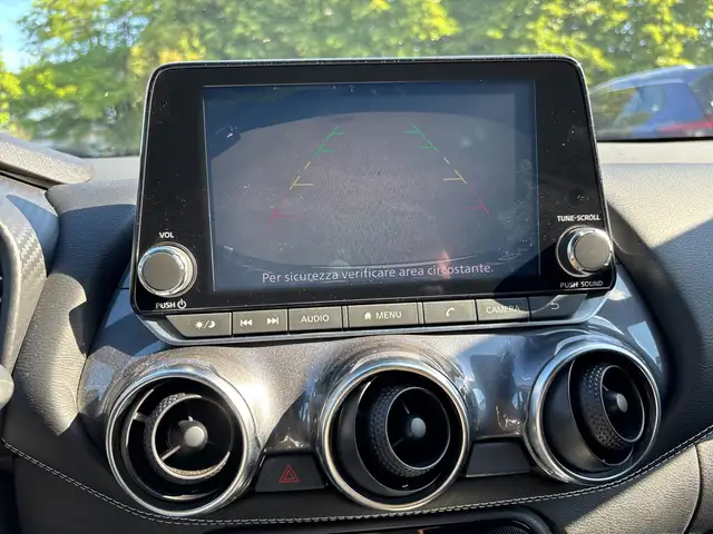 Nissan Juke view 20
