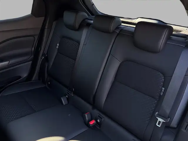 Nissan Juke view 15