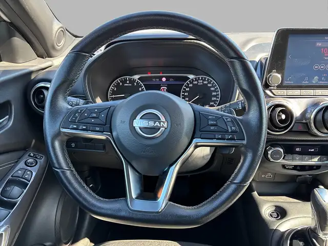 Nissan Juke view 10