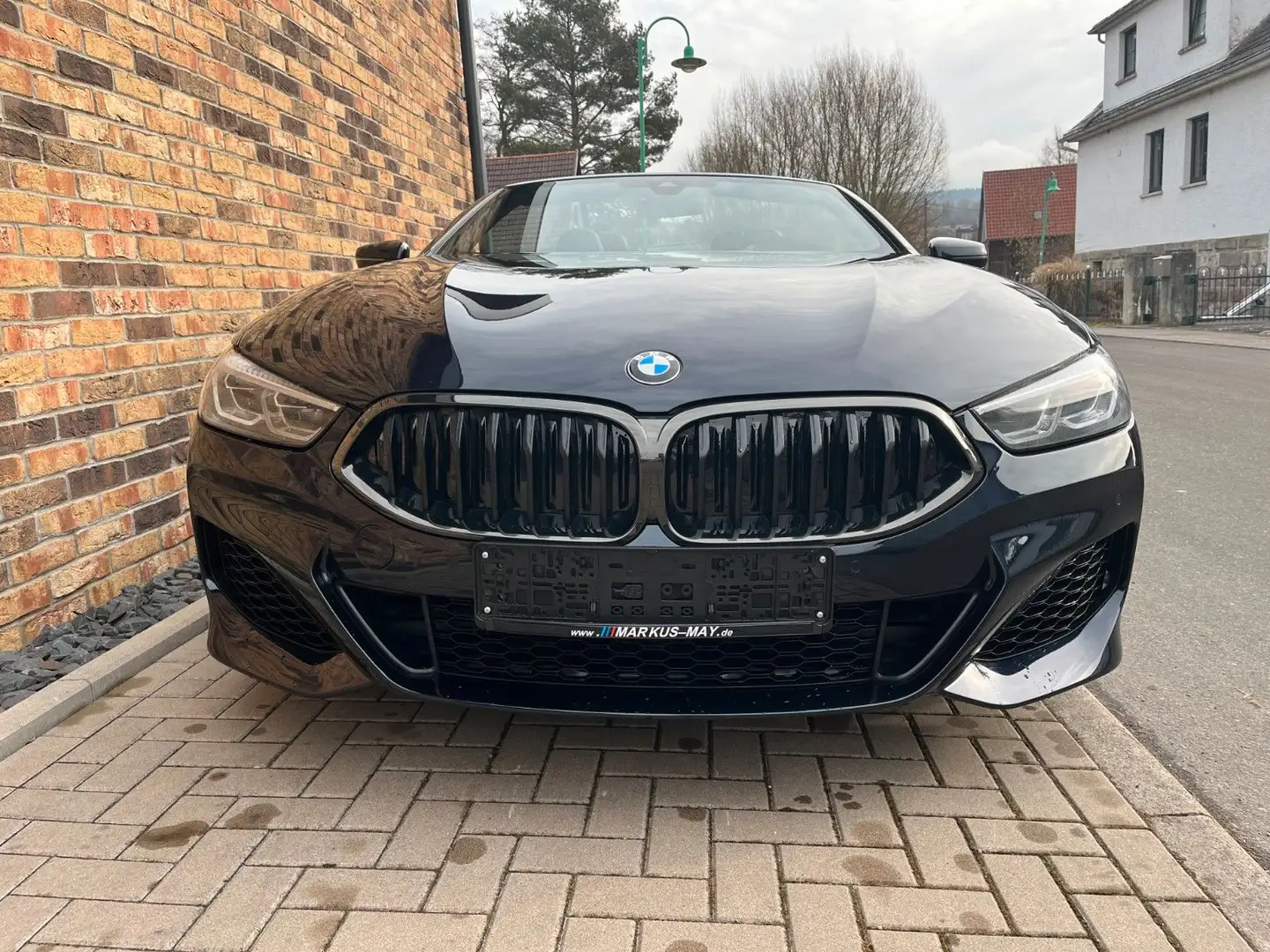 BMW M850 i xDrive Cabrio dt. Fzg 20Zoll HUD CockpProf Fekete - 2