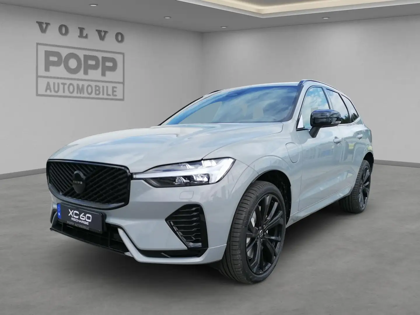 Volvo XC60 T8 AWD Plus Black Edition FACELIFT 21" FHZ H&K Grijs - 1