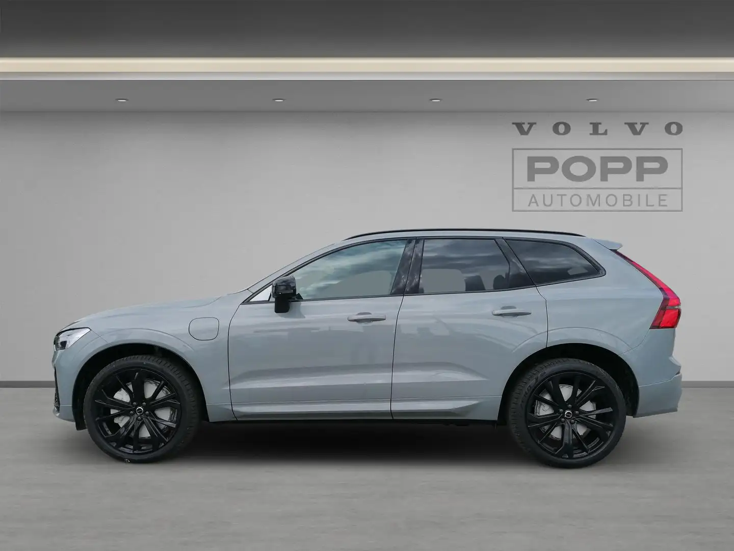 Volvo XC60 T8 AWD Plus Black Edition FACELIFT 21" FHZ H&K Grigio - 2