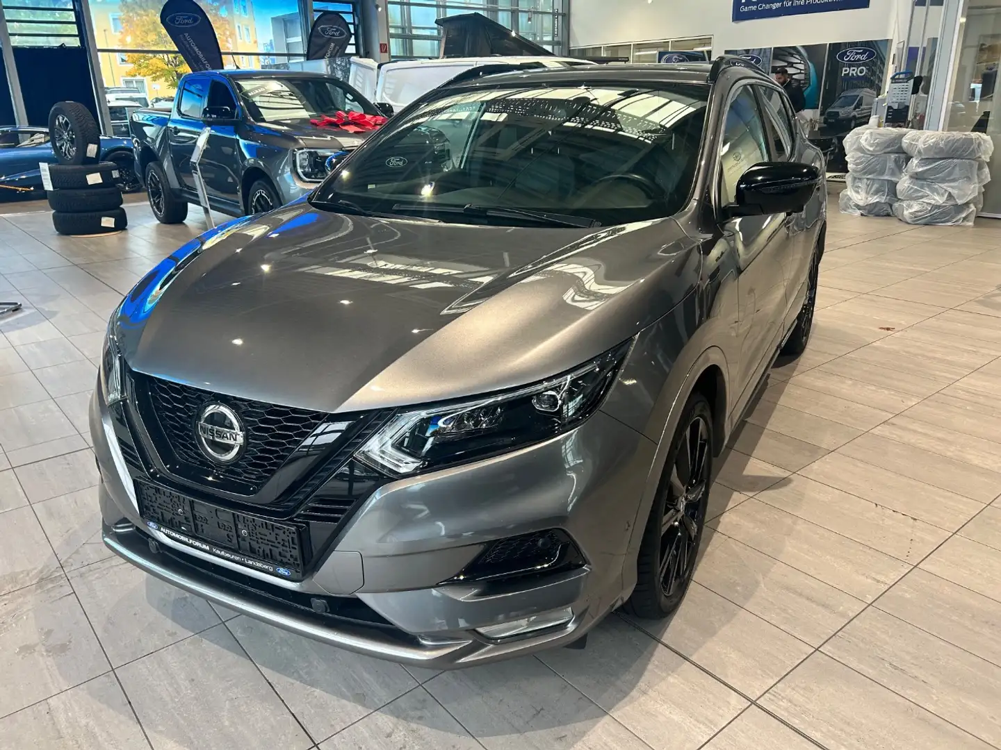 Nissan Qashqai 1.5 dCi N-Tec ACC LED Navi SHZ RFK Gris - 2