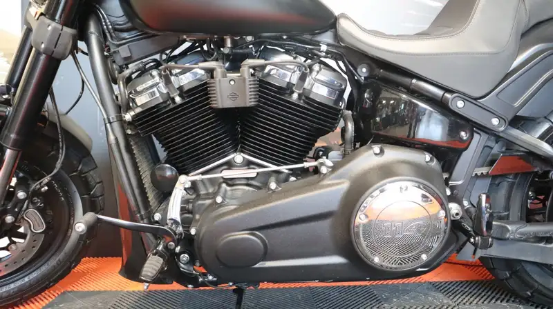 Harley-Davidson Fat Bob - foto 7
