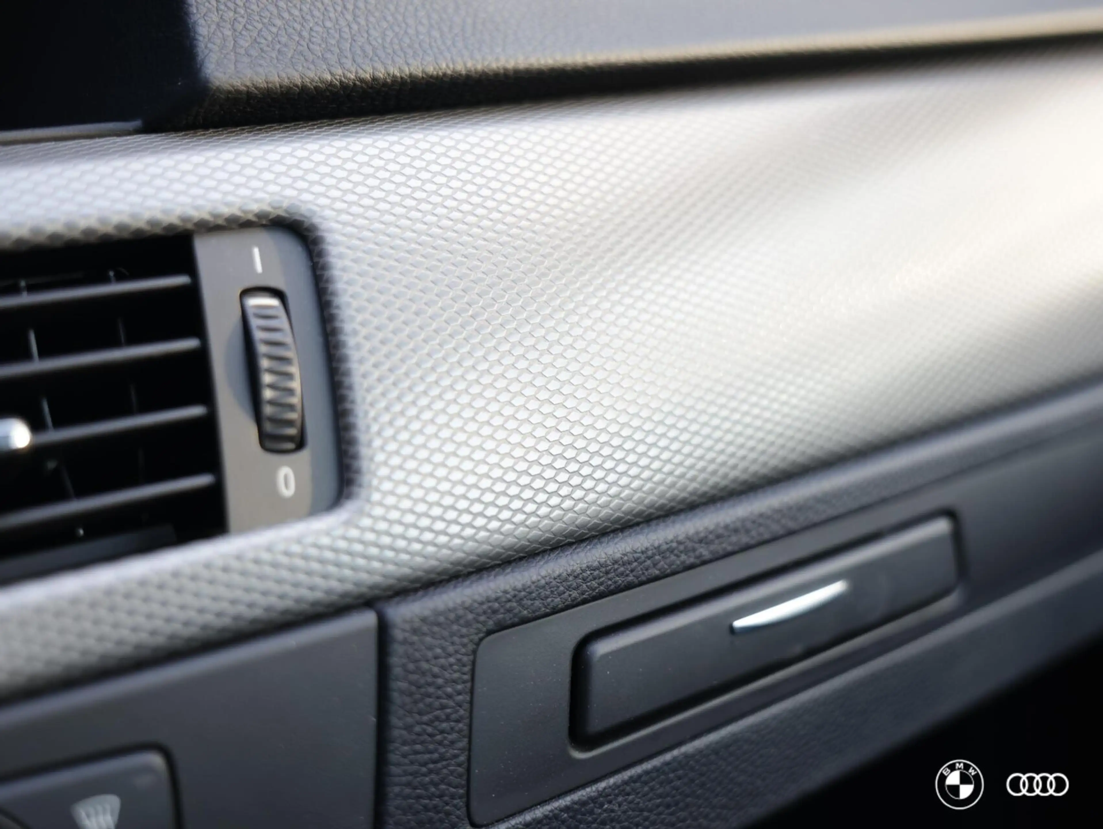 BMW 325 325i M SPORT / NL AUTO/ 2e Eig / SCHUIFDAK / MEMOR — photo 15