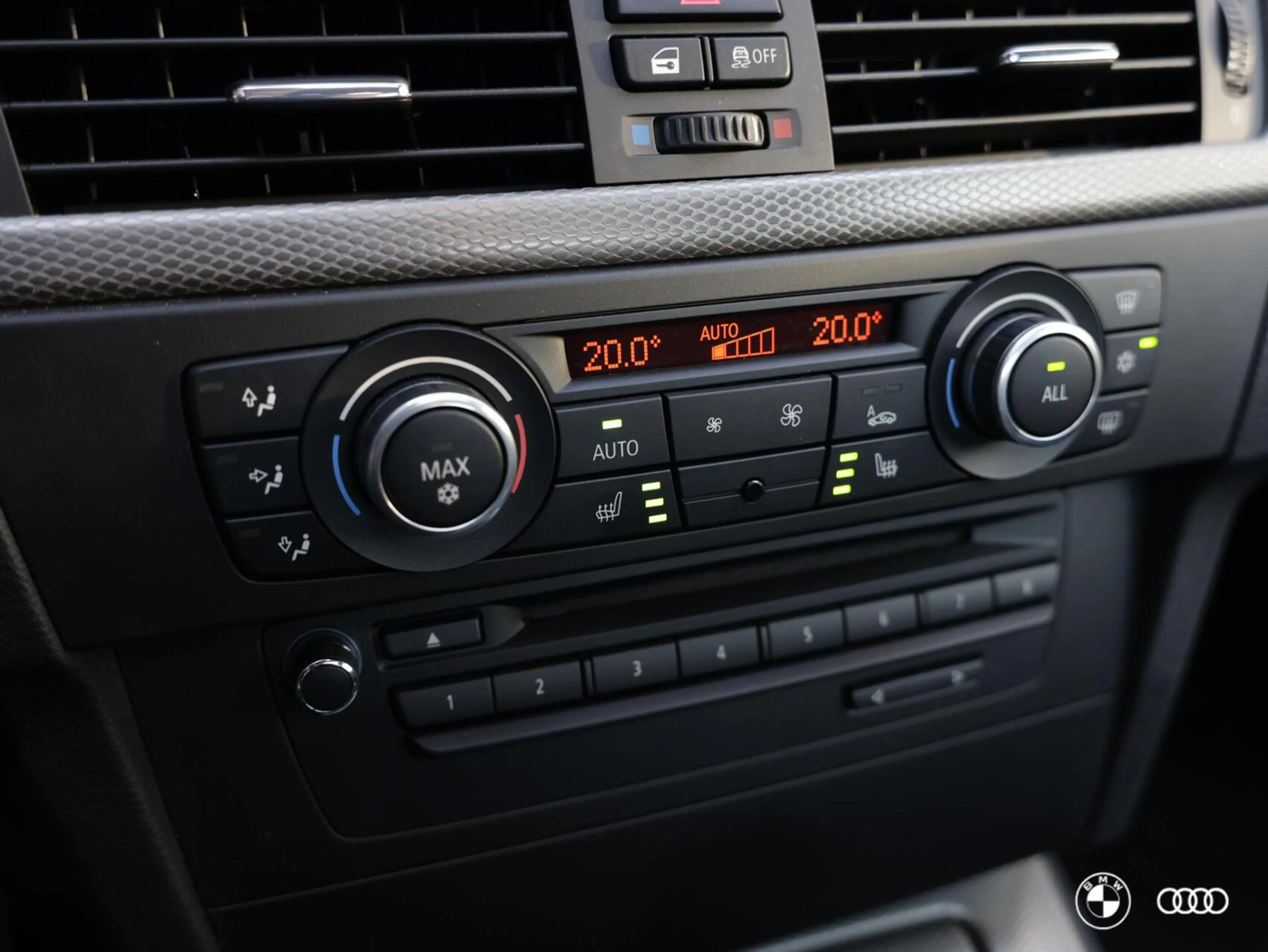 BMW 325 325i M SPORT / NL AUTO/ 2e Eig / SCHUIFDAK / MEMOR — photo 9
