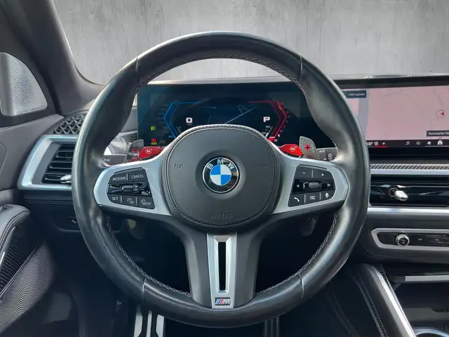 BMW X5 M view 15