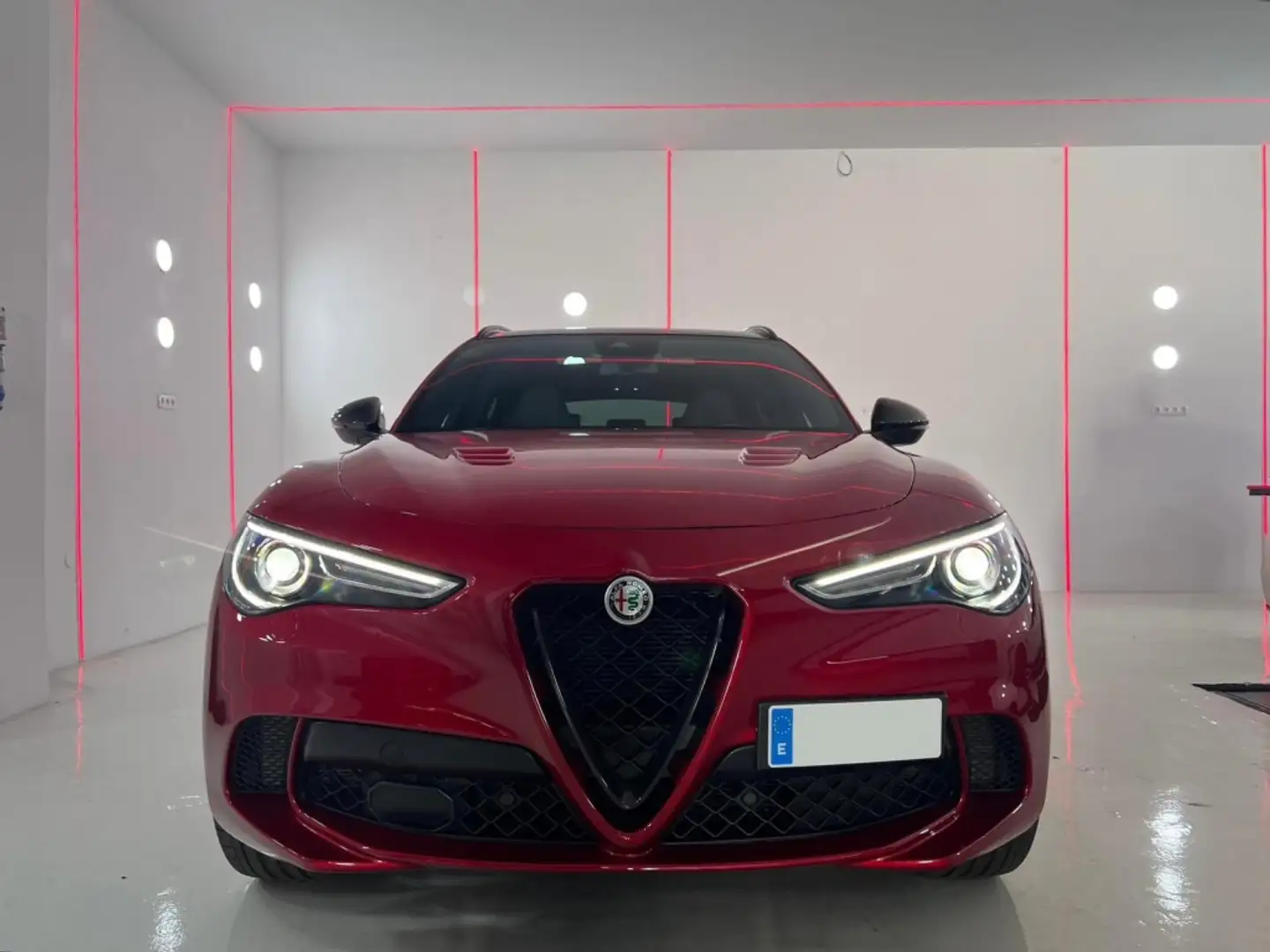 Alfa Romeo Stelvio 2.9 Bi-Turbo Q4 Quadrifoglio AT8 Rojo - 1