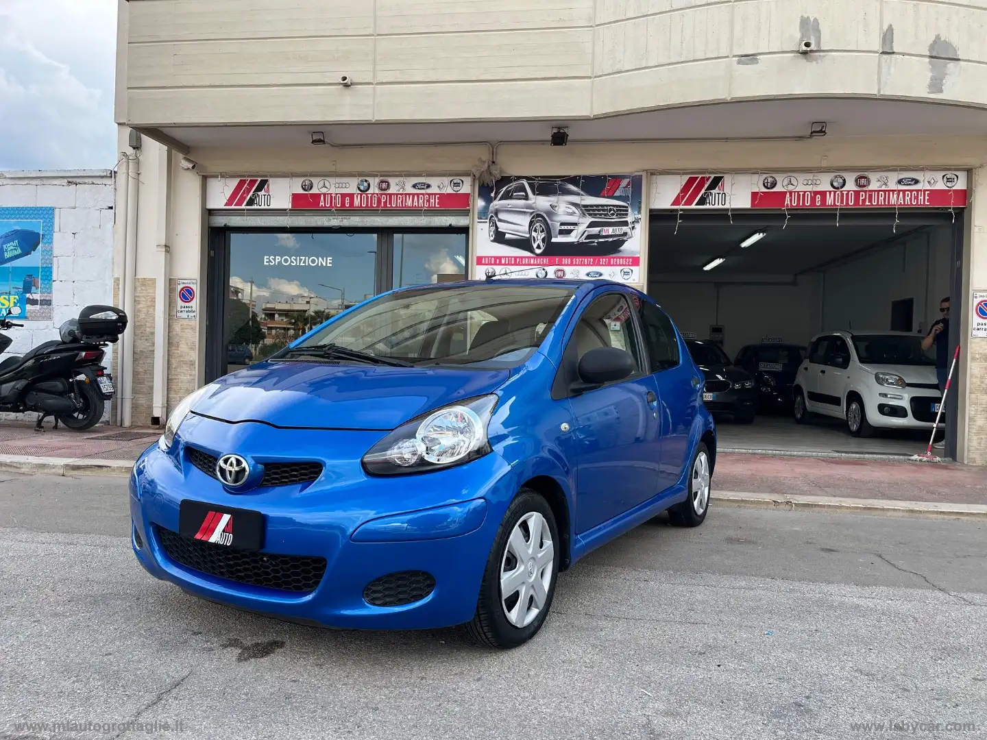Toyota Aygo 1.0 12V VVT-i 5p. Lounge Blu/Azzurro - 1