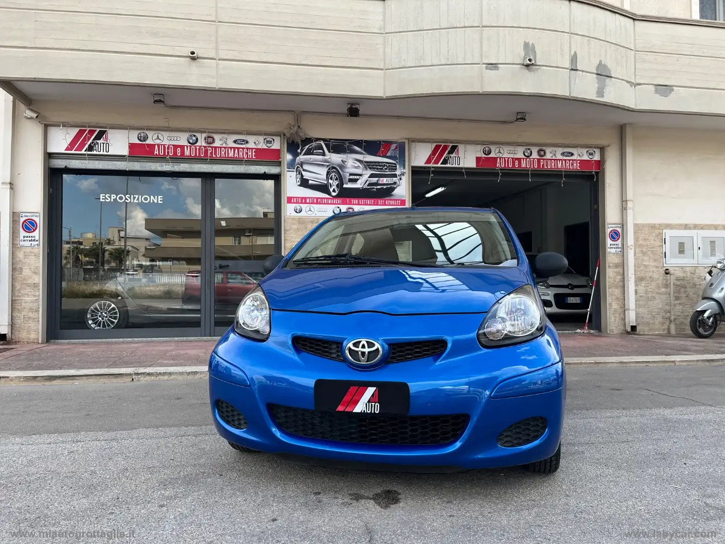 Toyota Aygo 1.0 12V VVT-i 5p. Lounge Blu/Azzurro - 2