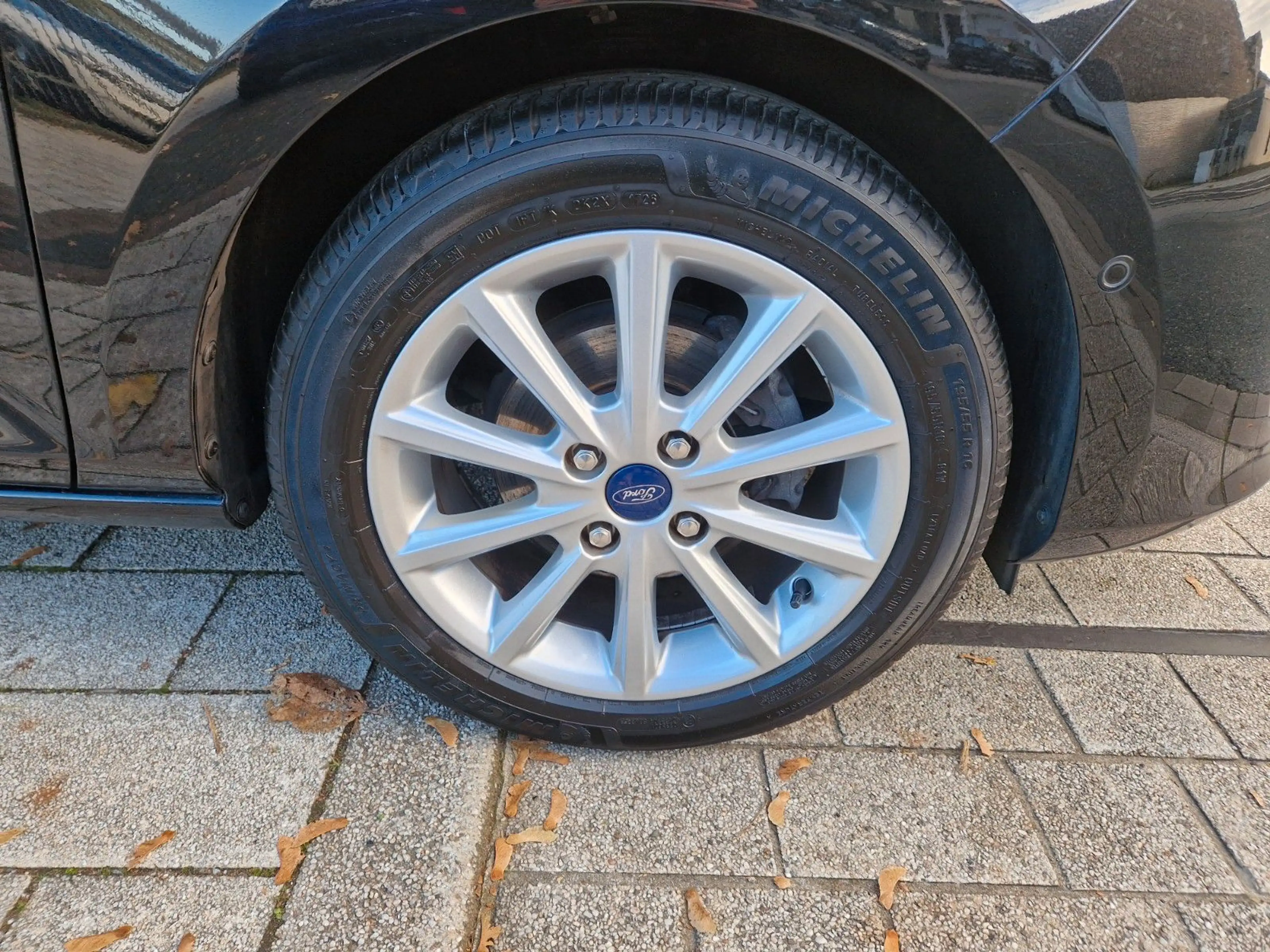 Ford Fiesta Titanium*2.Hd*B&O*Navi*Cam*Pdc*Temp*SHZ* — photo 15