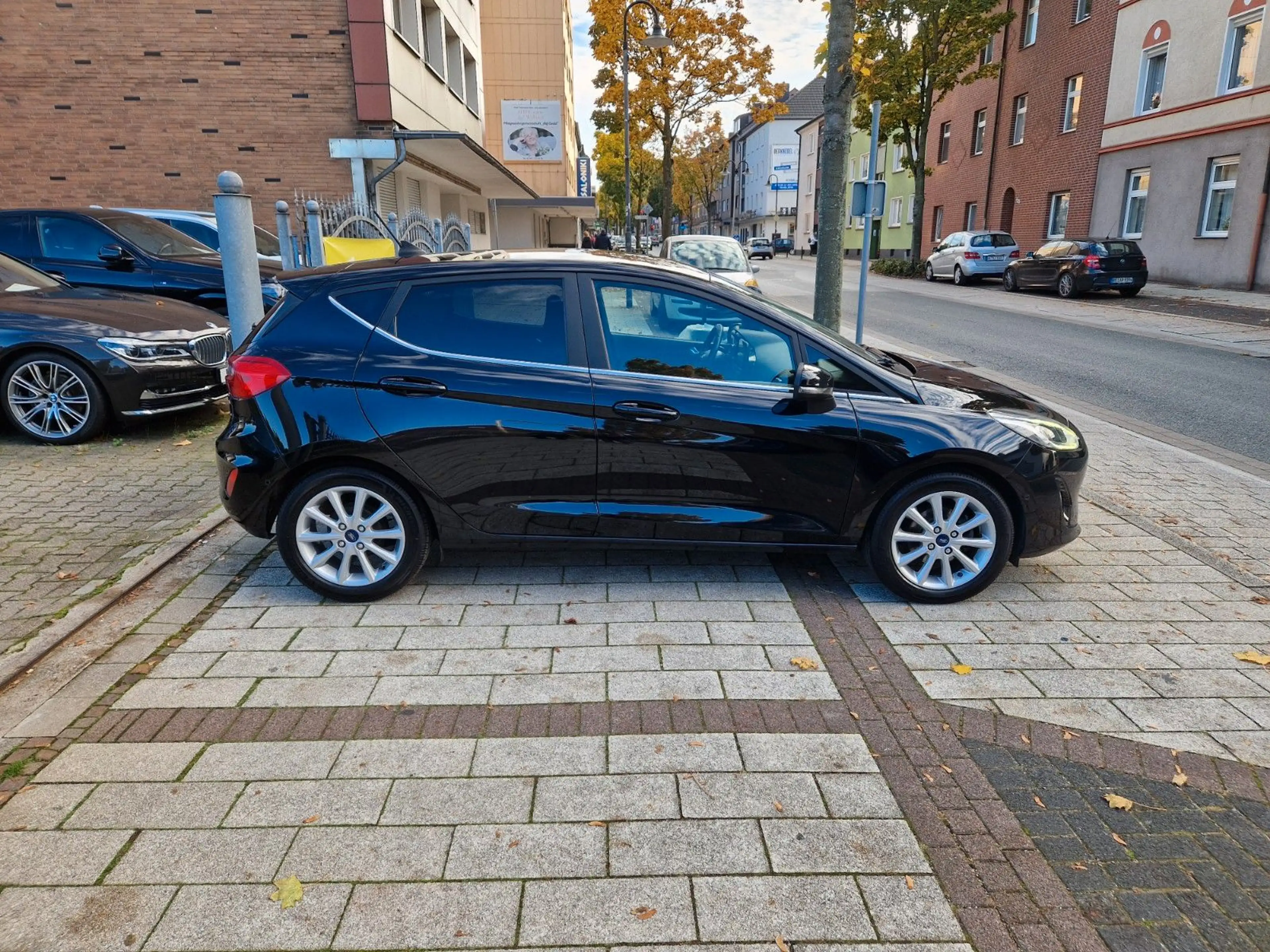 Ford Fiesta Titanium*2.Hd*B&O*Navi*Cam*Pdc*Temp*SHZ* — photo 4