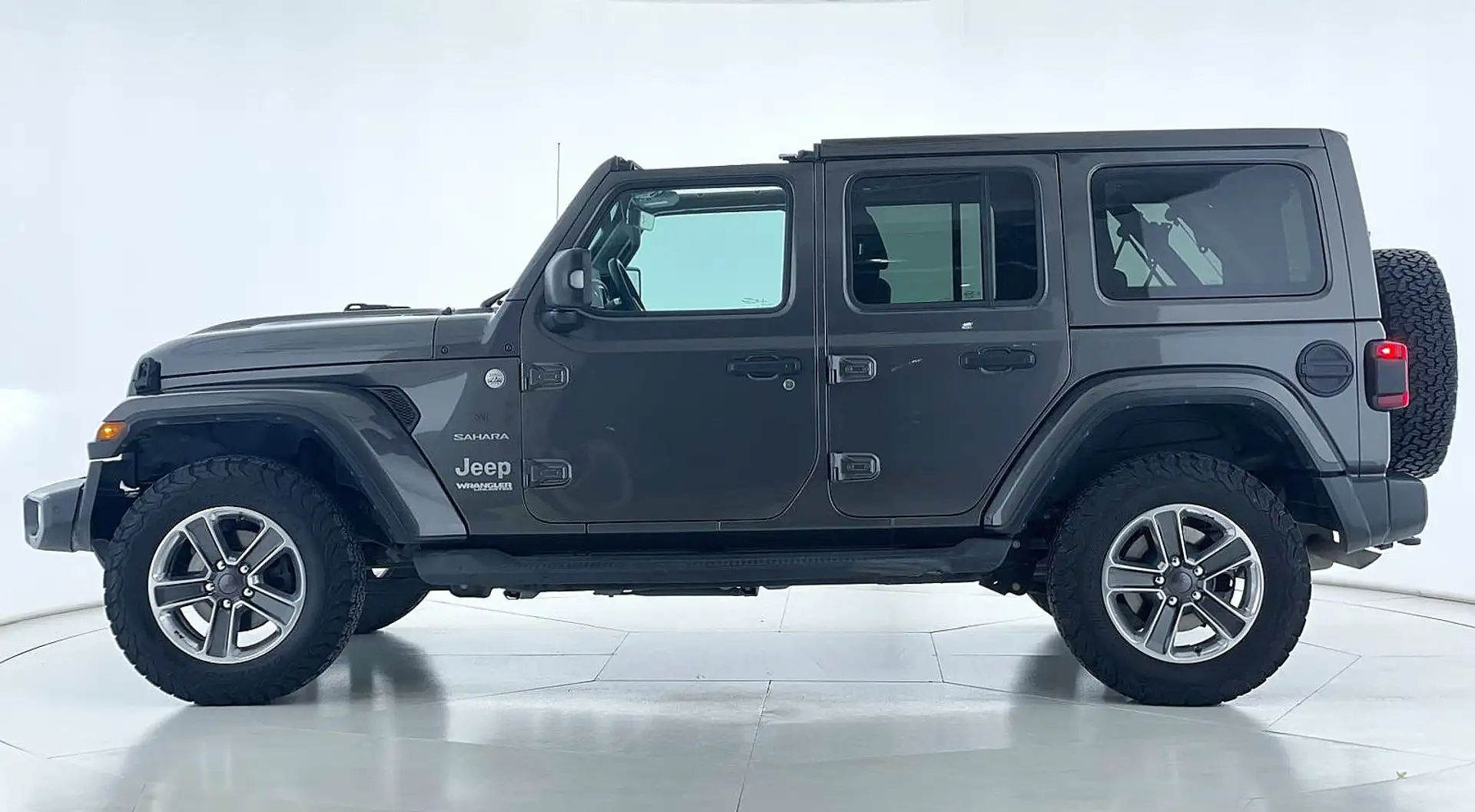 Jeep Wrangler 2.2 Mjt II Sahara  ** SOFT TOP ** Černá - 2