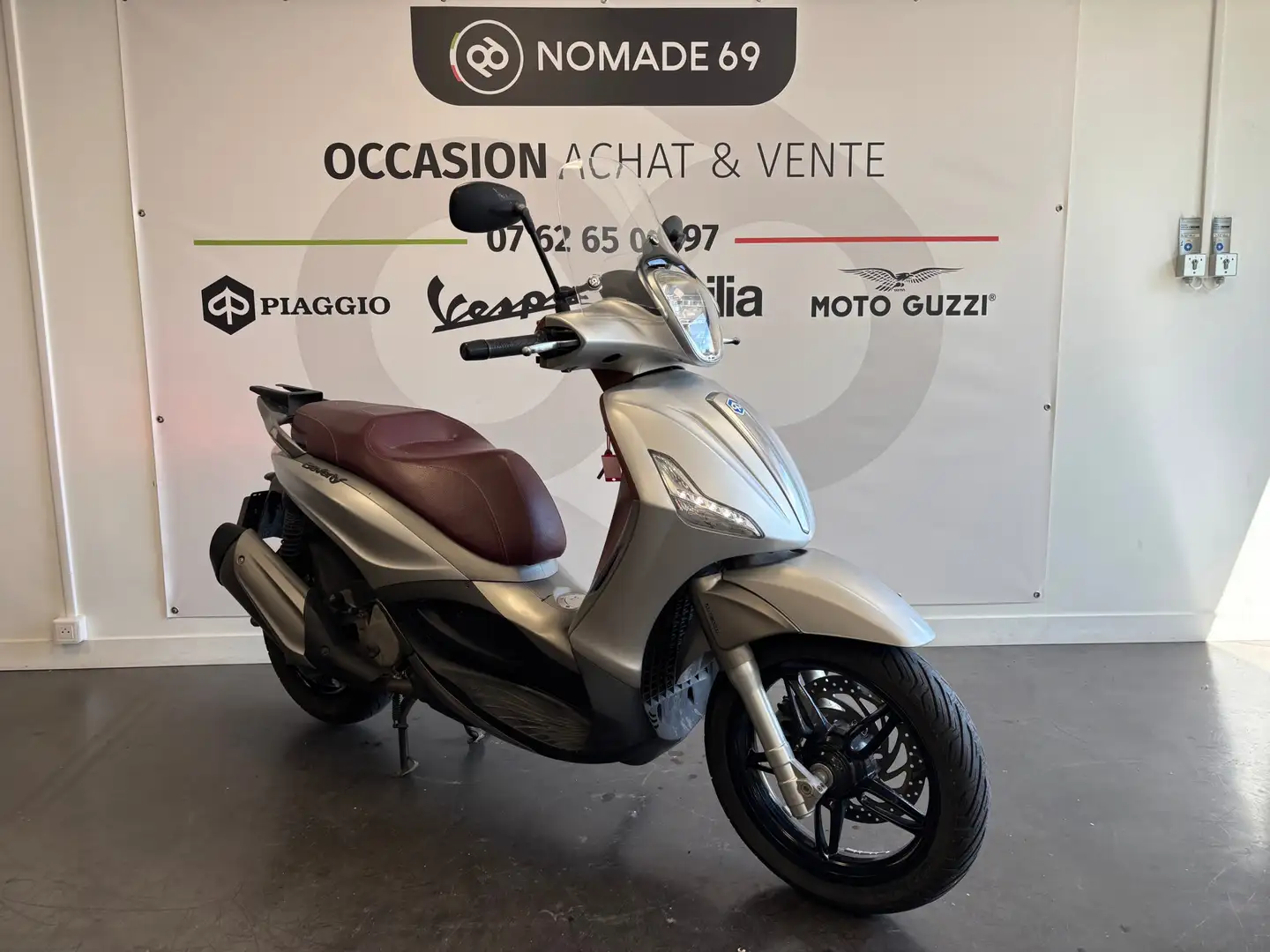Piaggio Beverly 350 - 2