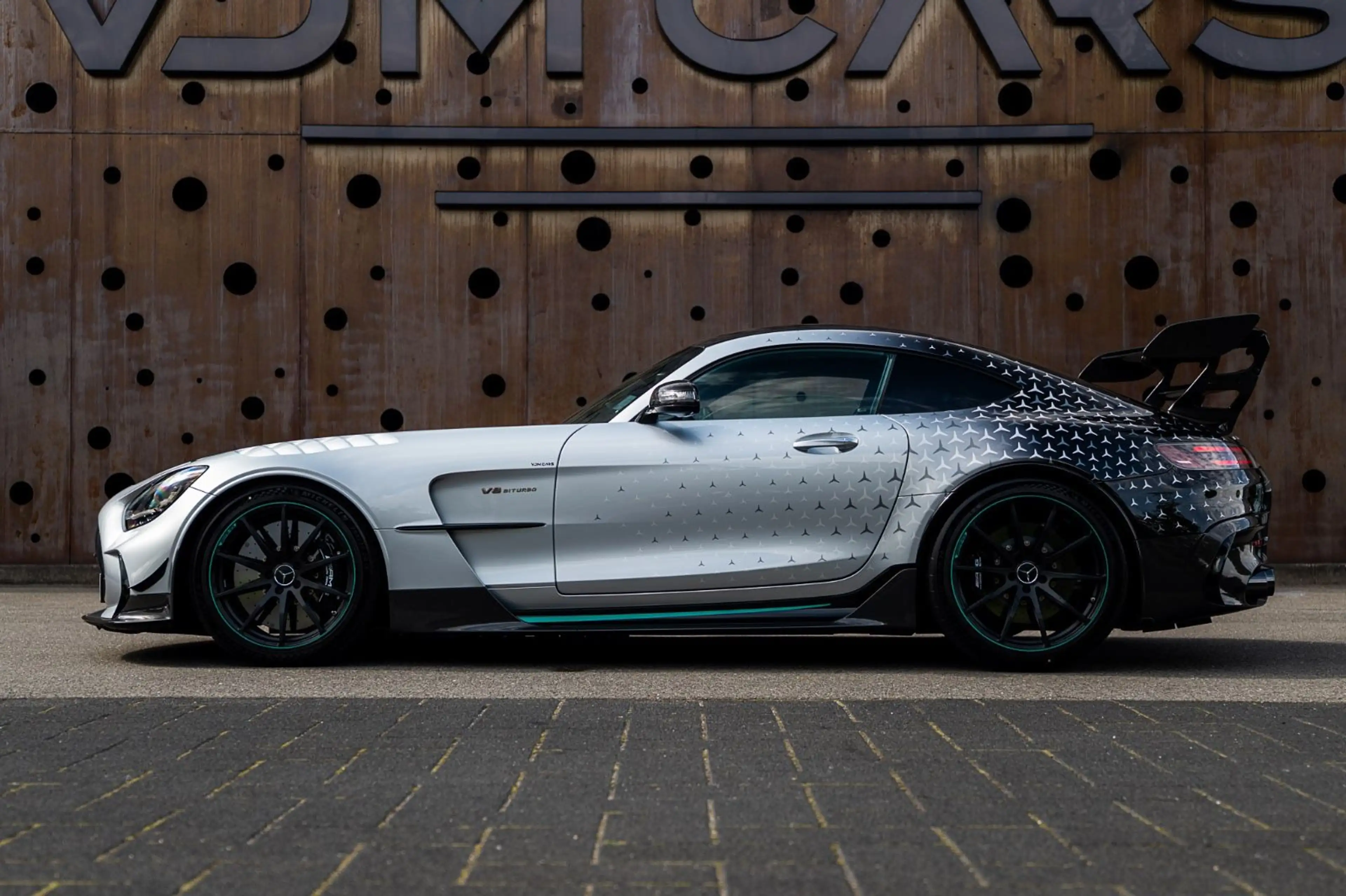 Mercedes-Benz AMG GT Black Series *PROJECT ONE EDITION*100 KM* — photo 2