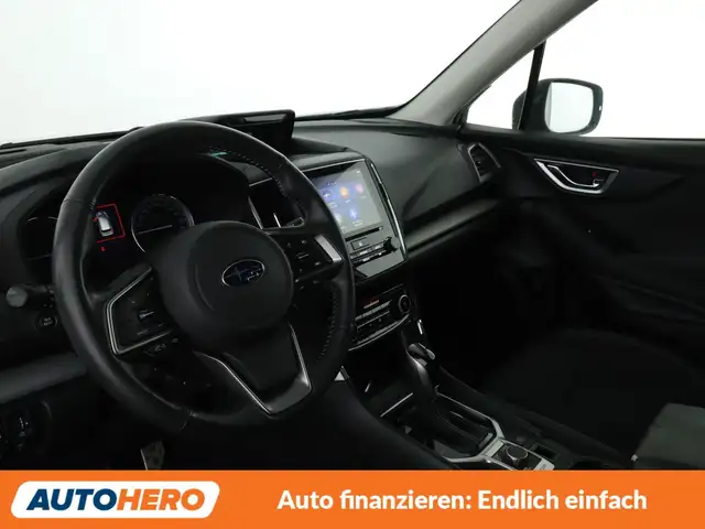 Subaru Forester view 11