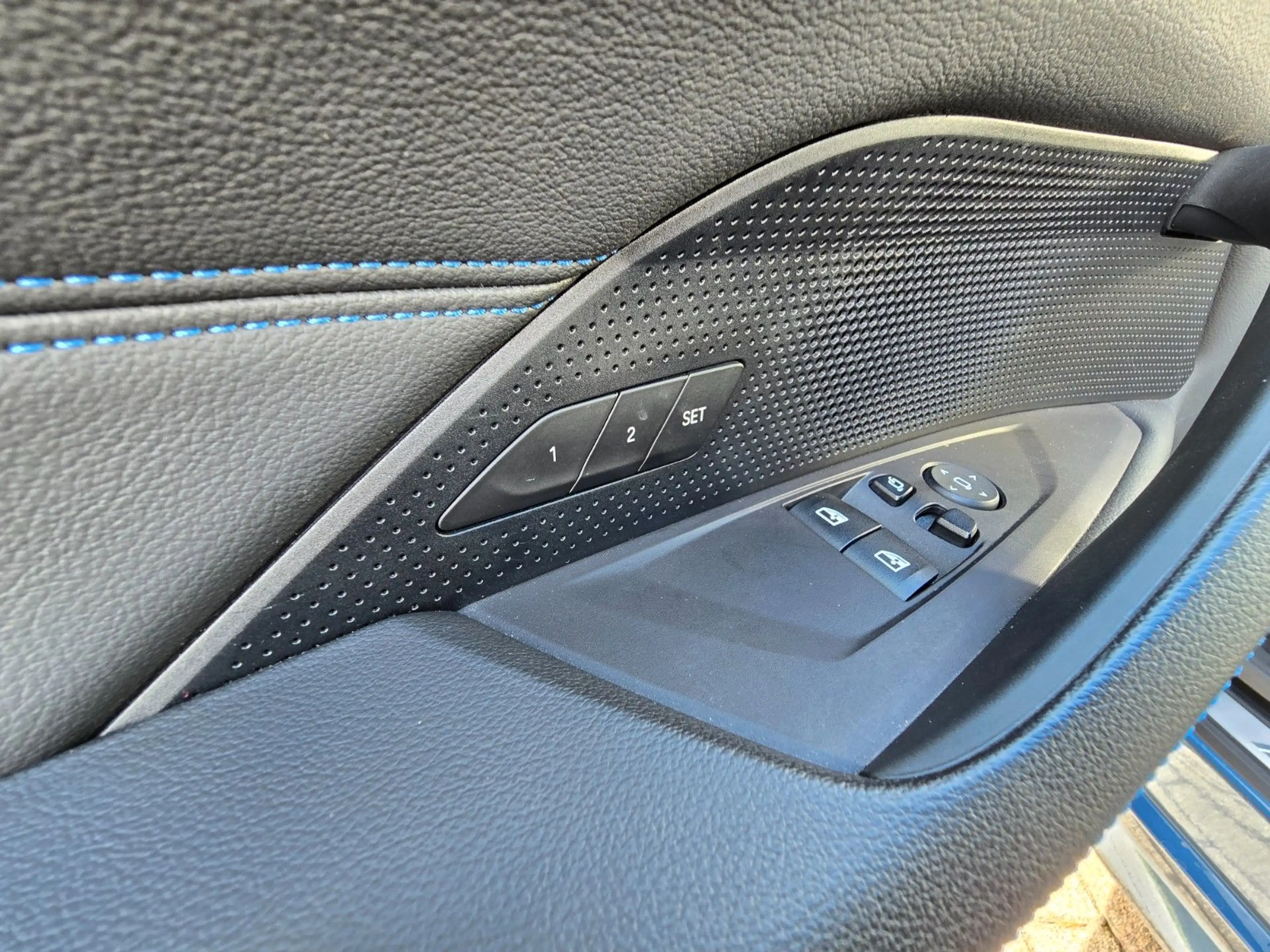 BMW M4 4 Coupe M440 d xDrive/SHADOW LINE/HEADUP — photo 8