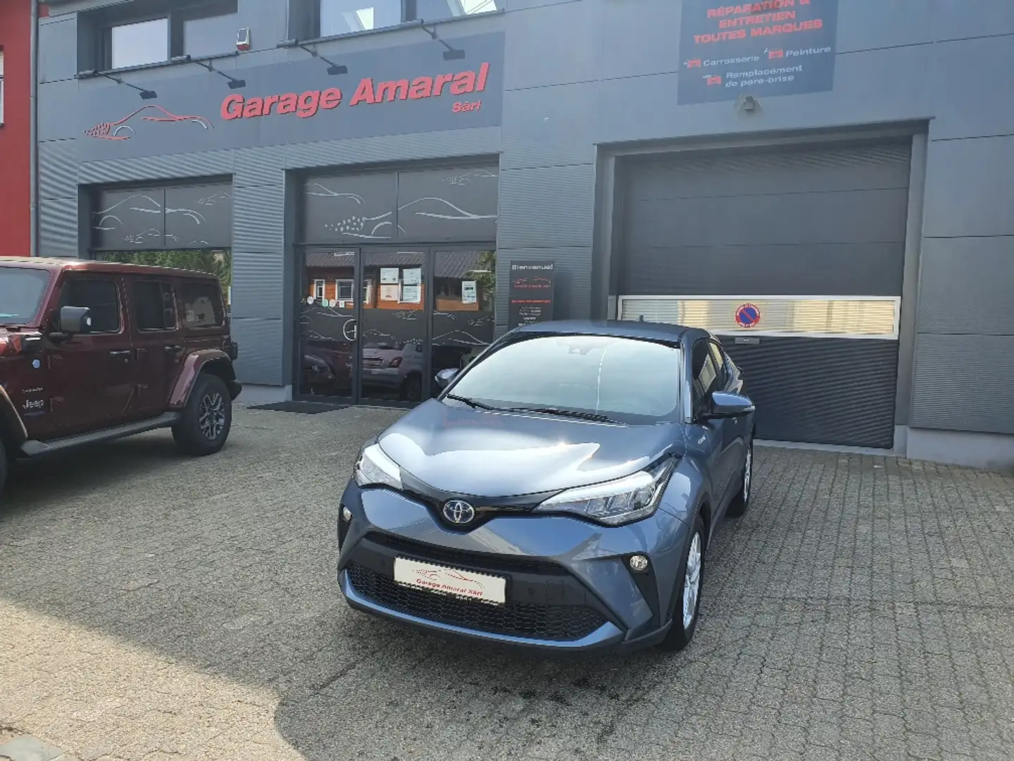 Toyota C-HR 1.8 HYBRID CVT C-ENTER LHD Gris - 1