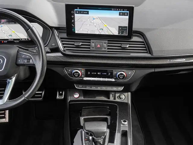 Audi SQ5 view 13