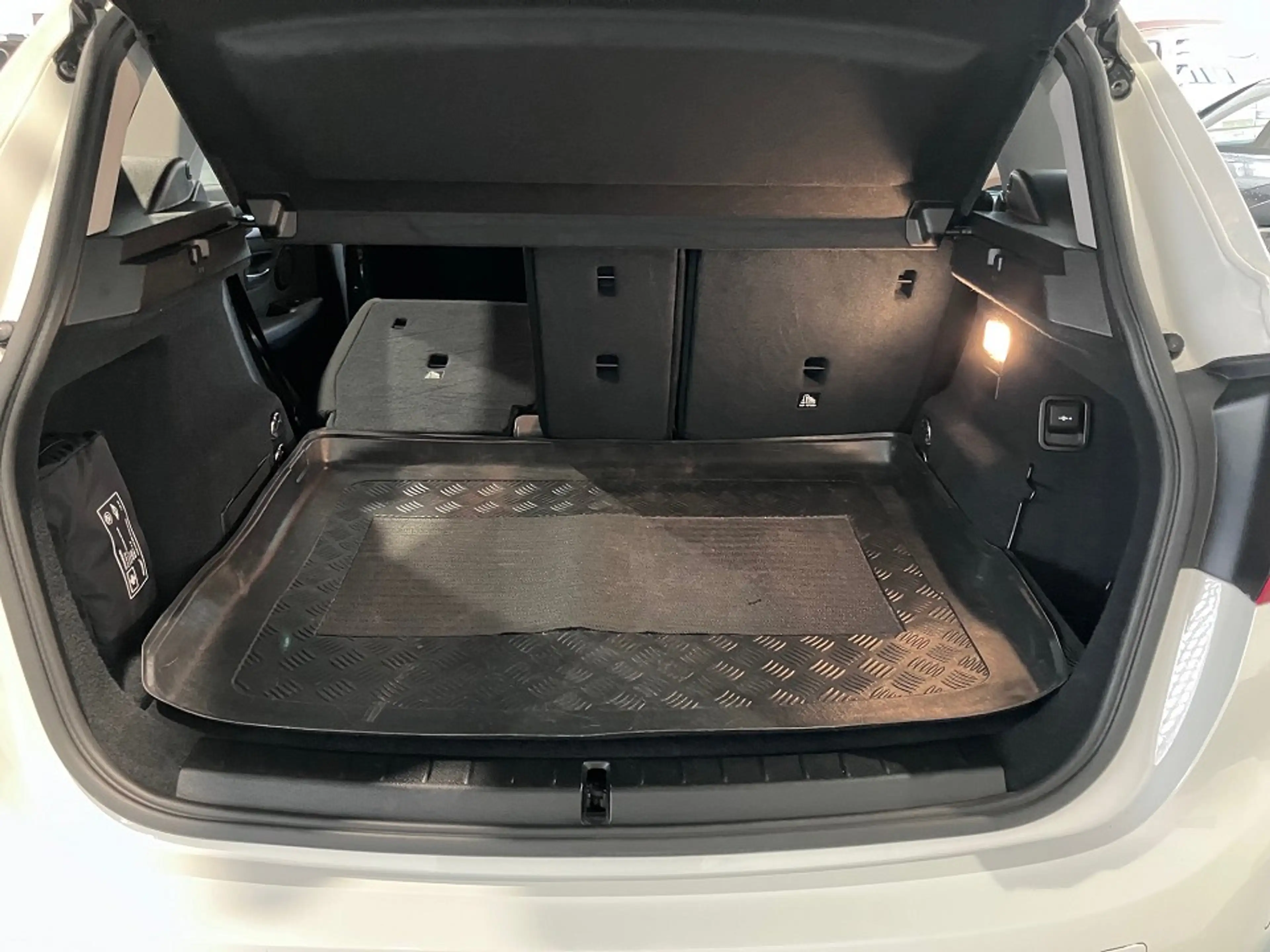 BMW 225 Active Tourer 225xe Advantage - Navi/ Sitzh./ PDC — photo 5