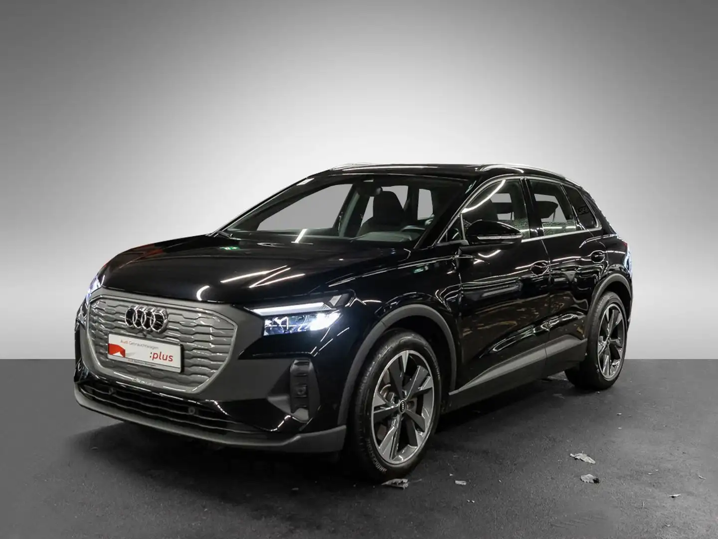 Audi Q4 e-tron Q4 40 e-tron AHK Pano Keyless virtCo Kamera 20" Schwarz - 2