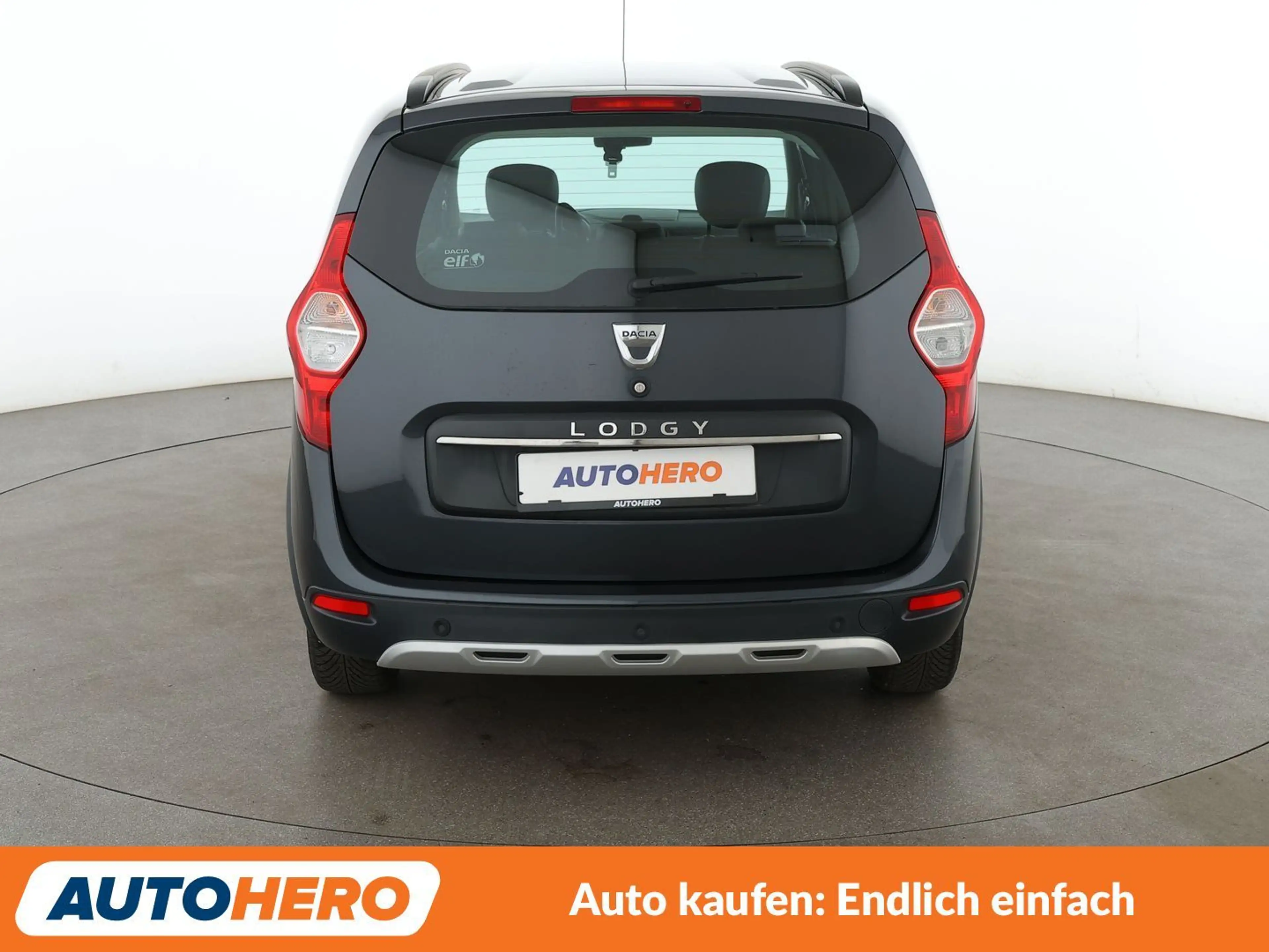 Dacia Lodgy 1.6 SCe Stepway*NAVI*TEMPO* — photo 5