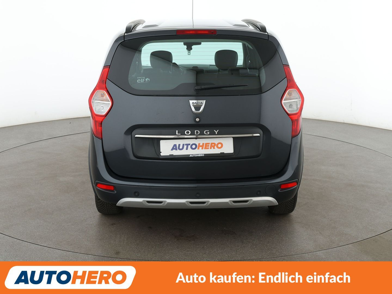 Dacia Lodgy 1.6 SCe Stepway*NAVI*TEMPO* — photo 5