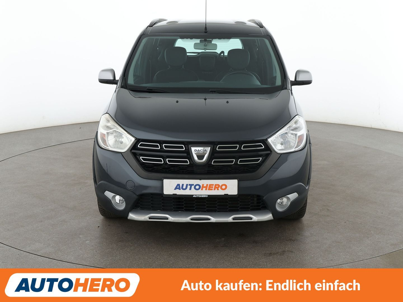 Dacia Lodgy 1.6 SCe Stepway*NAVI*TEMPO* — photo 9