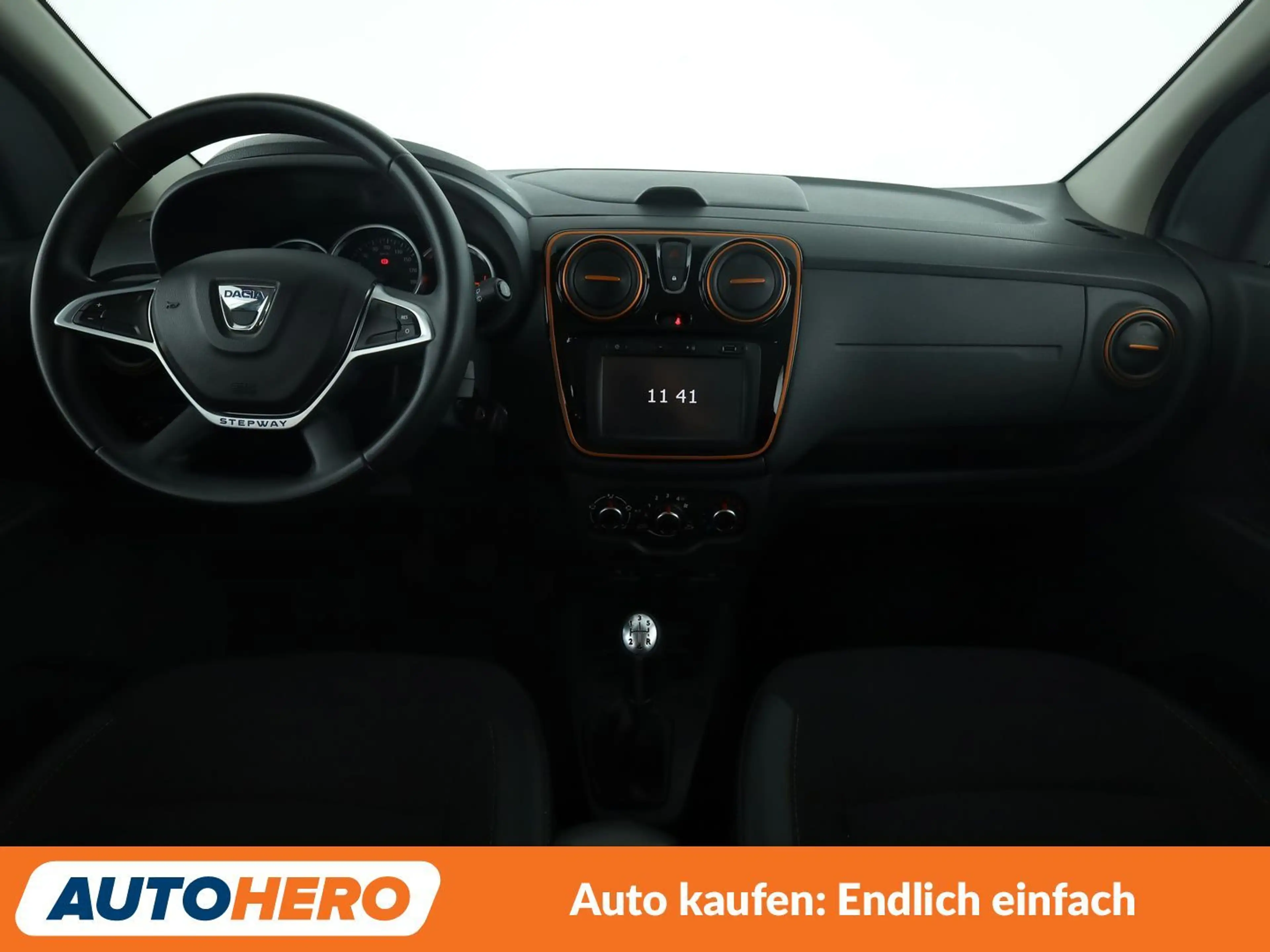 Dacia Lodgy 1.6 SCe Stepway*NAVI*TEMPO* — photo 12