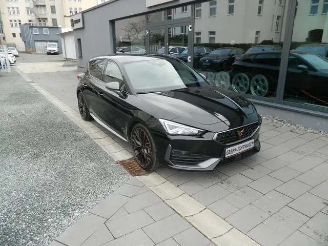 CUPRA Leon VZ CUP 300 DSG LEDER/Beats/Brembo/Navi/Copper/Schw