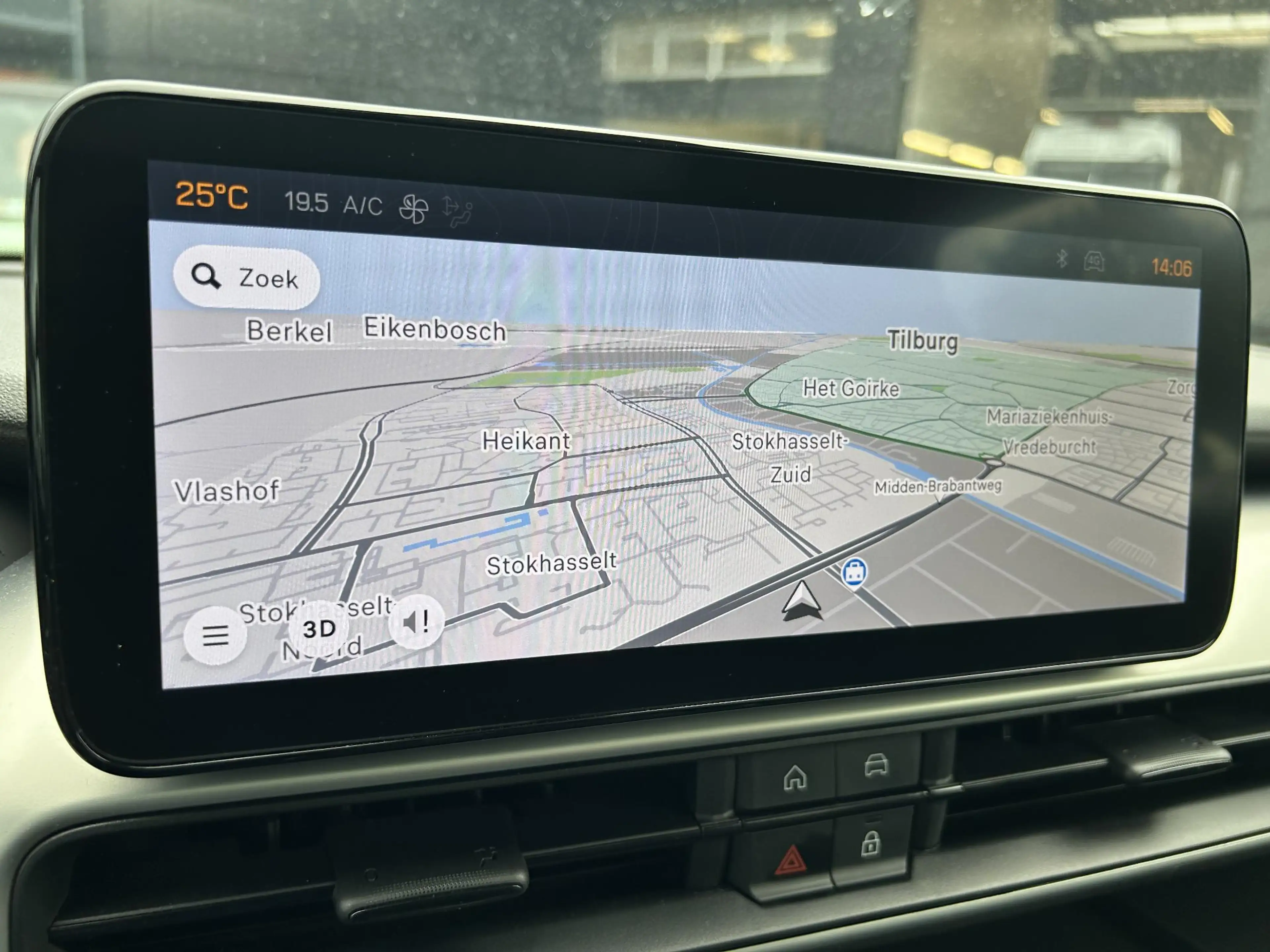 Jeep Avenger 1.2 e-Hybrid Summit | Navigatie | Camera | Parkeer — photo 5