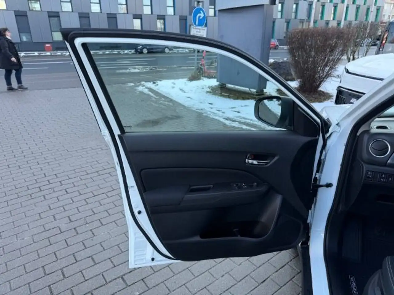 Suzuki Vitara VITARA 1.4 BOOSTERJET HYBRID CLUB 10
