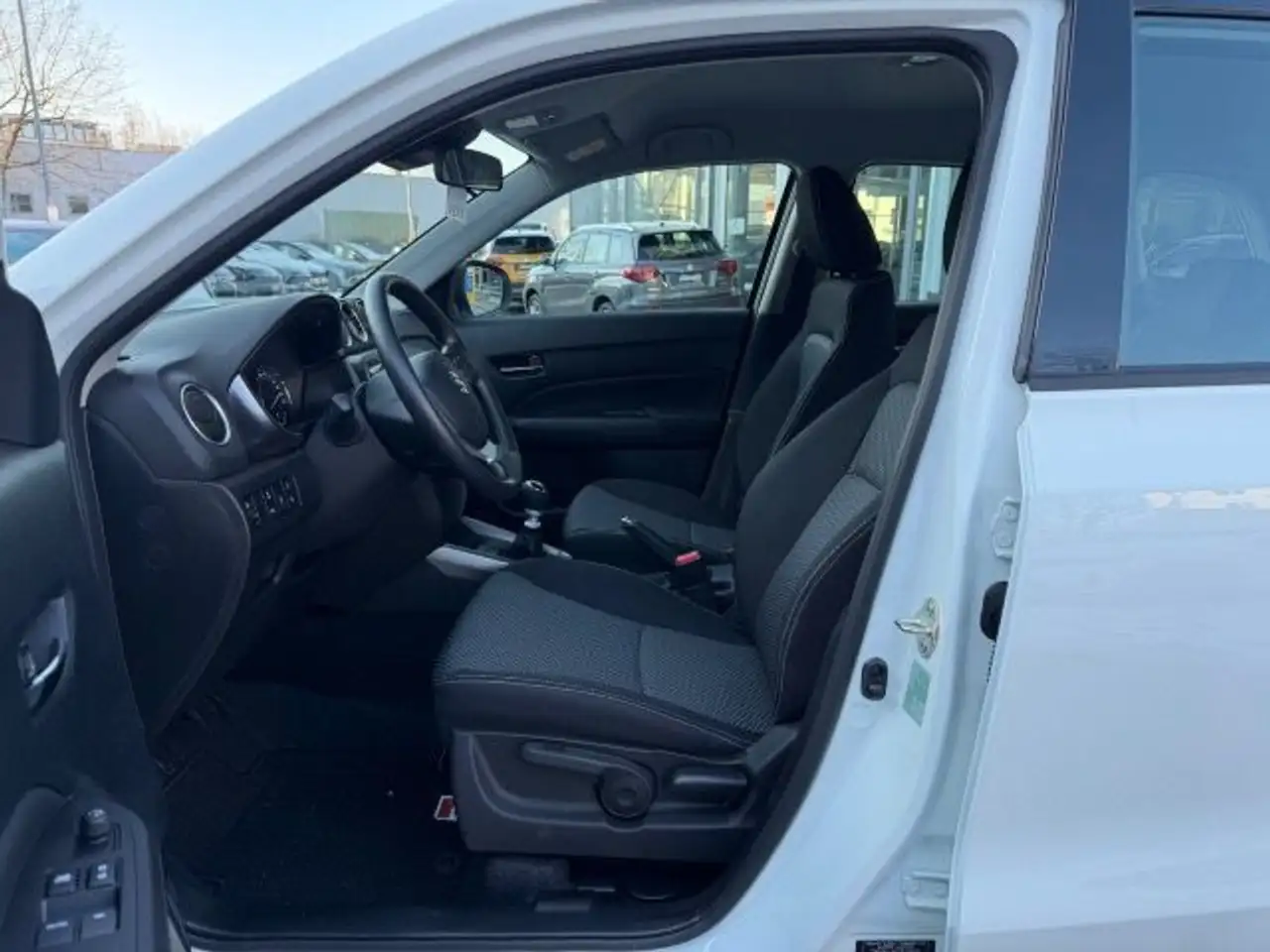 Suzuki Vitara VITARA 1.4 BOOSTERJET HYBRID CLUB 12