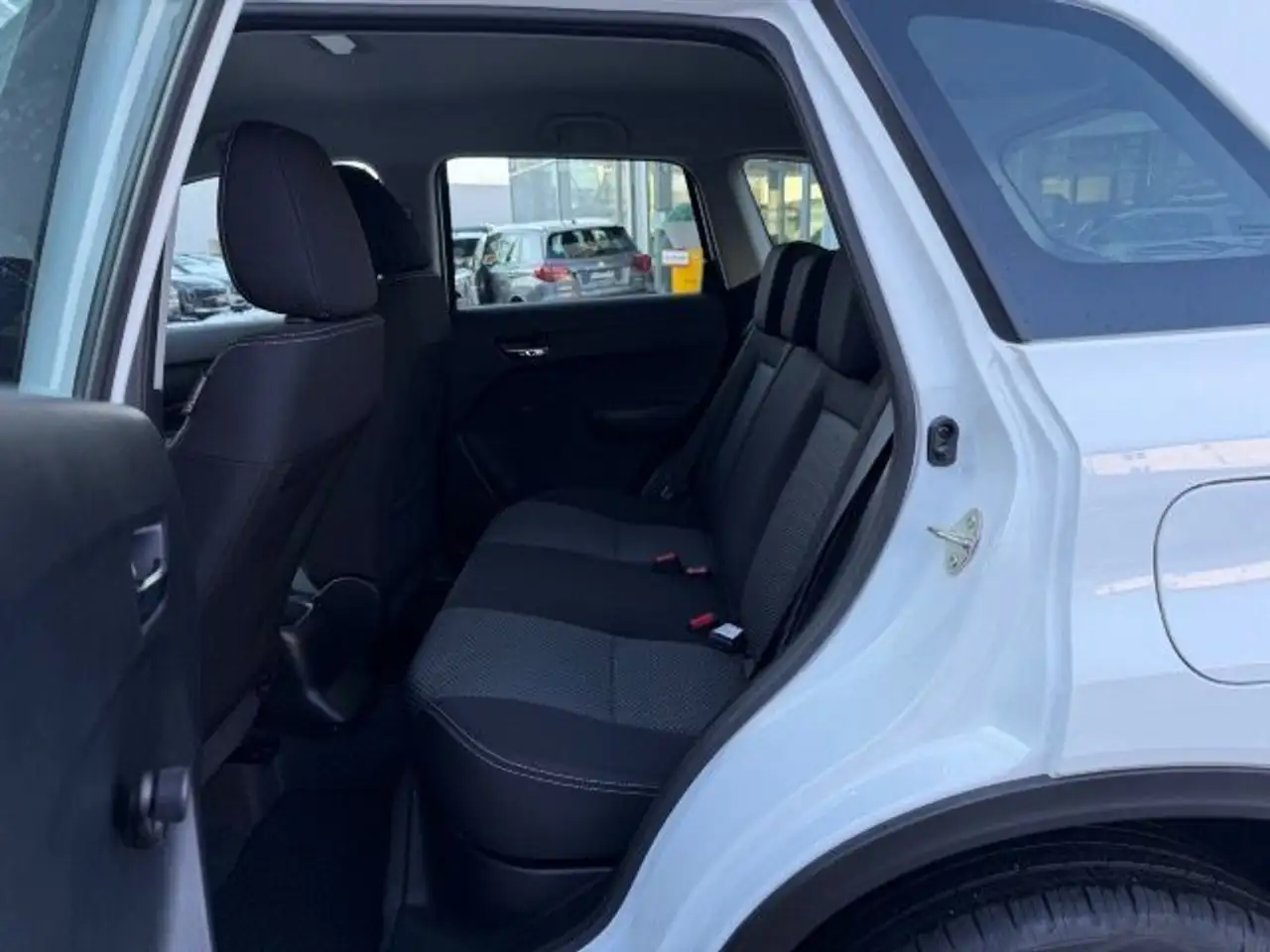 Suzuki Vitara VITARA 1.4 BOOSTERJET HYBRID CLUB 19