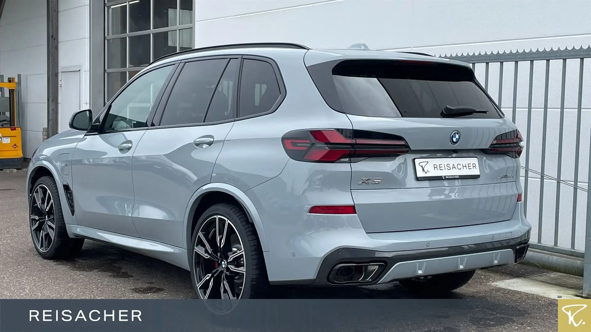 BMW X5 xDrive50e A M-Sport,M-Sport PRO,Pano,AHK,DAPr Gris - 2