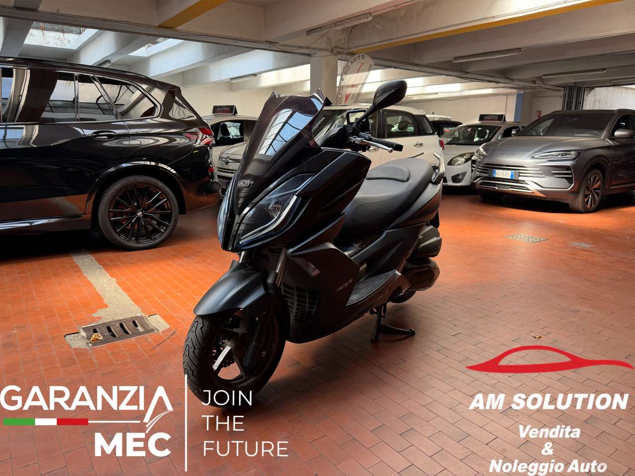 Kymco K-XCT 300i