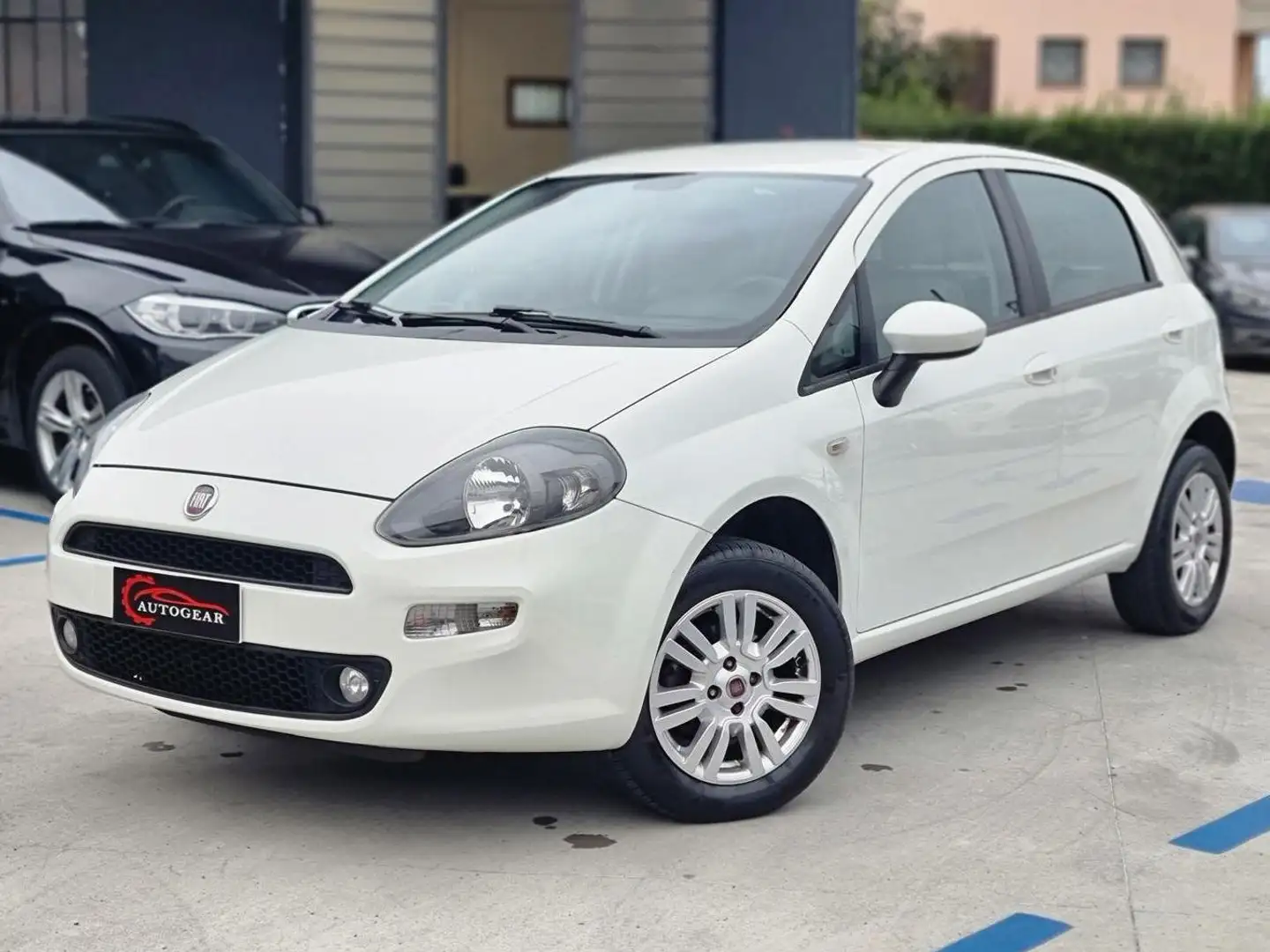 Fiat Grande Punto 5p 1.4 natural power Actual 77cv Wit - 1