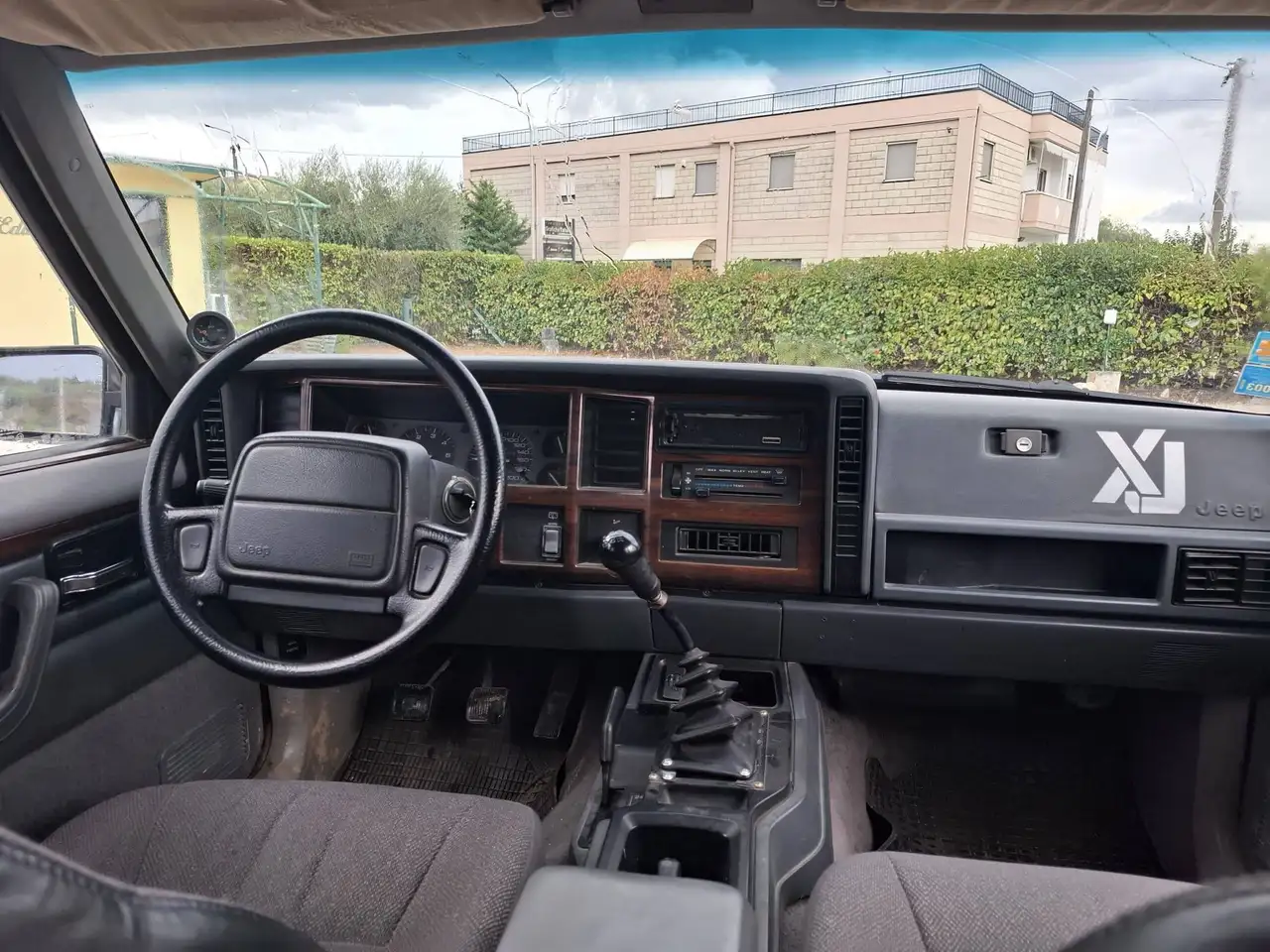 Jeep Cherokee 5p 2.5 td, foto 4
