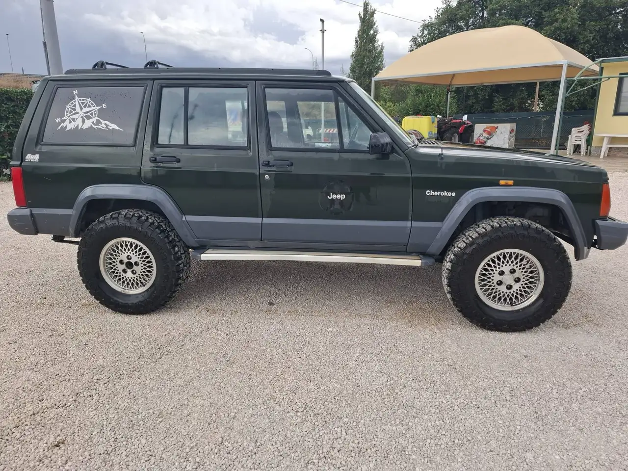 Jeep Cherokee 5p 2.5 td, foto 1