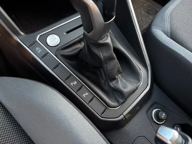 Volkswagen Polo view 22