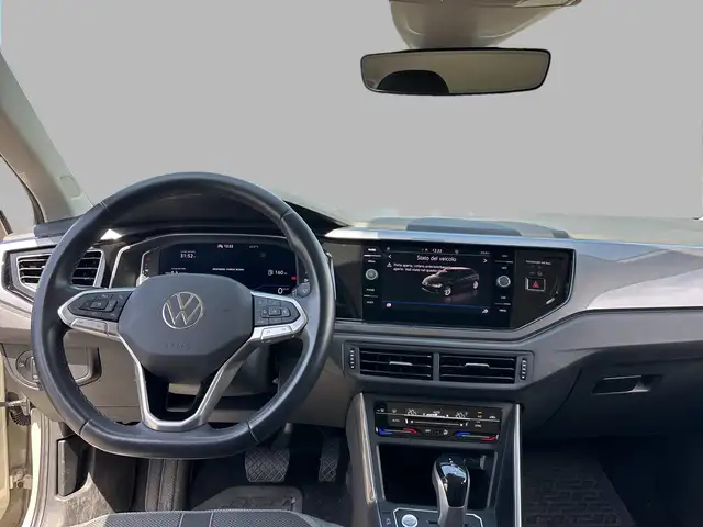 Volkswagen Polo view 9