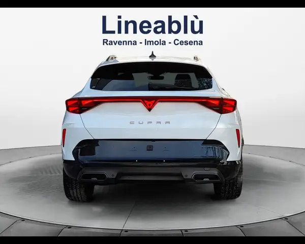 Cupra Formentor view 4