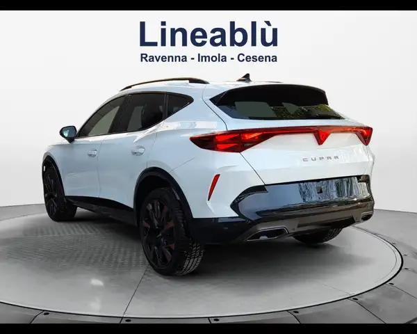Cupra Formentor view 3