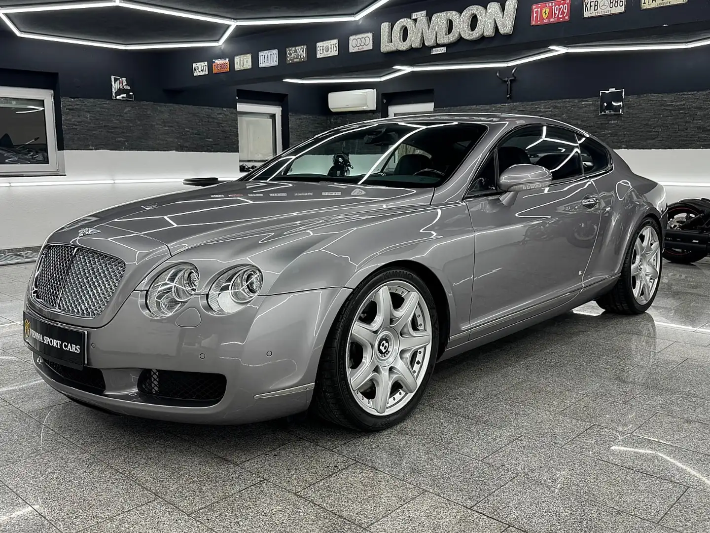 Bentley Continental GT Coupe W12*Mulliner*Wenig-KM* Grau - 2