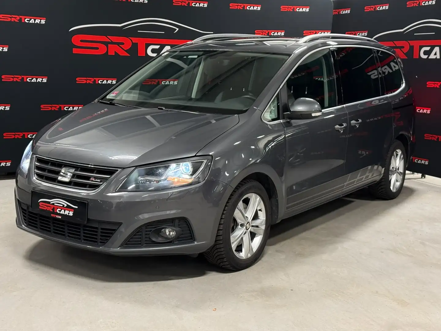 SEAT Alhambra 2.0 TDI Allrad FR-Line Sport*Panorama*7 Sitzer*Kamera*Tempomat*AHK*Xenon Grau - 2
