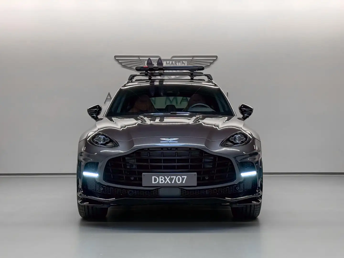 Aston Martin DBX 707 | NEW INFOTAINMENT | Aston Martin Brussels Schwarz - 2