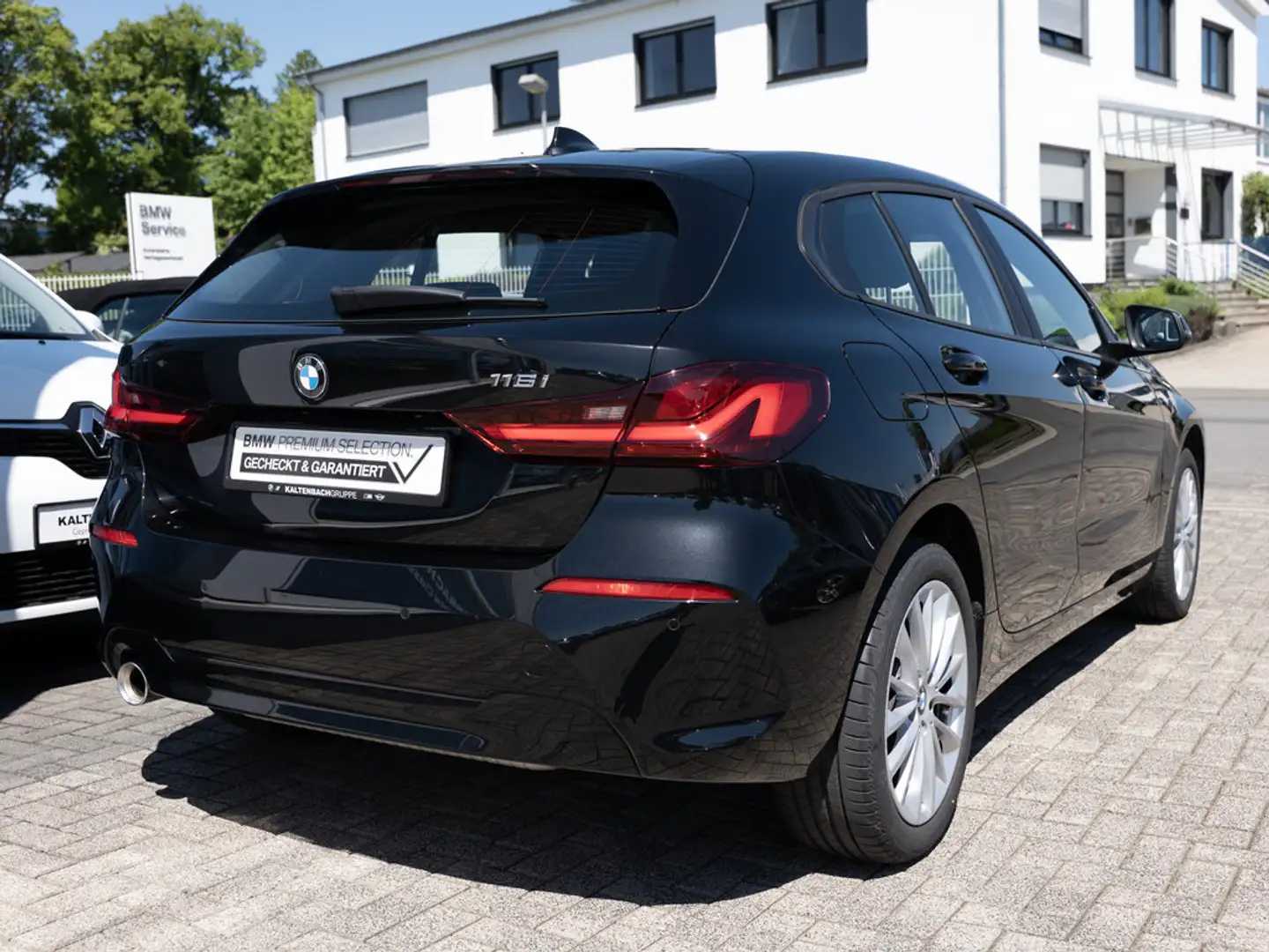 BMW 116 i Advantage LED ALUFELGEN 17 ZOLL NAVI SHZ Noir - 2