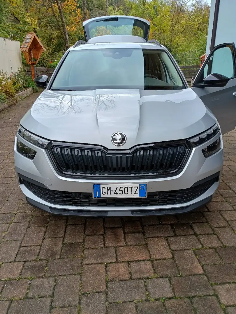 Skoda Kamiq Kamiq 2019 1.0 tsi Black Dots 110cv Argento - 2